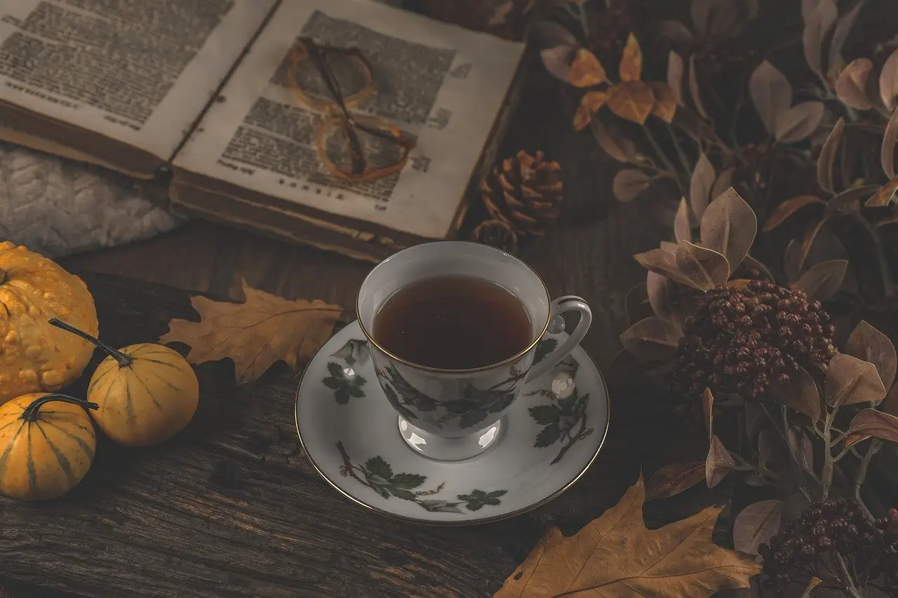 Hai trovato vecchie tazzine da caffè in porcellana? Ecco quanto possono valere oggi secondo la guida dei ceramisti italiani Hai trovato vecchie tazzine da caffè in porcellana? Ecco quanto possono valere oggi secondo la guida dei ceramisti italiani