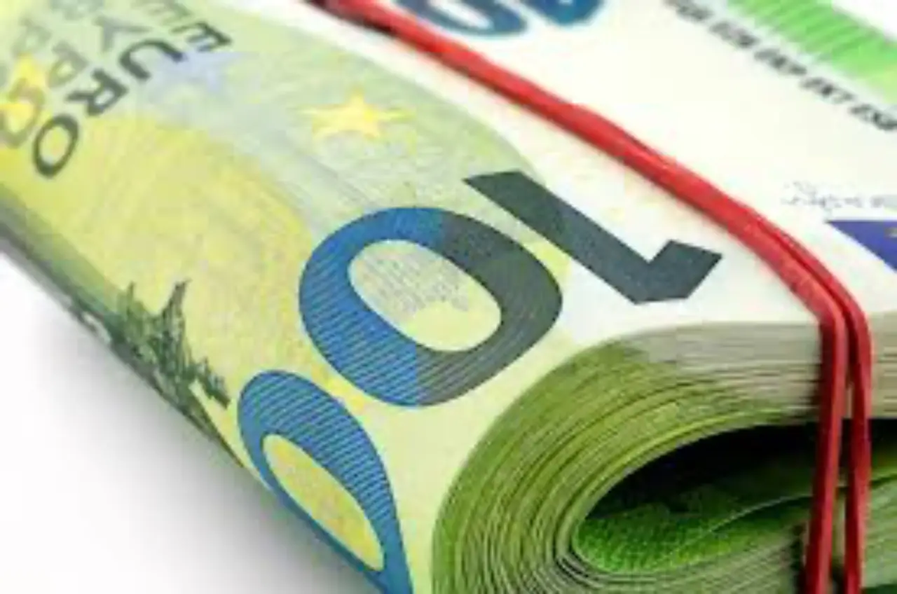 Scopri la lista dei manifesti pubblicitari che valgono di più nel 2025 secondo la Federazione Antiquari Scopri la lista dei manifesti pubblicitari che valgono di più nel 2025 secondo la Federazione Antiquari