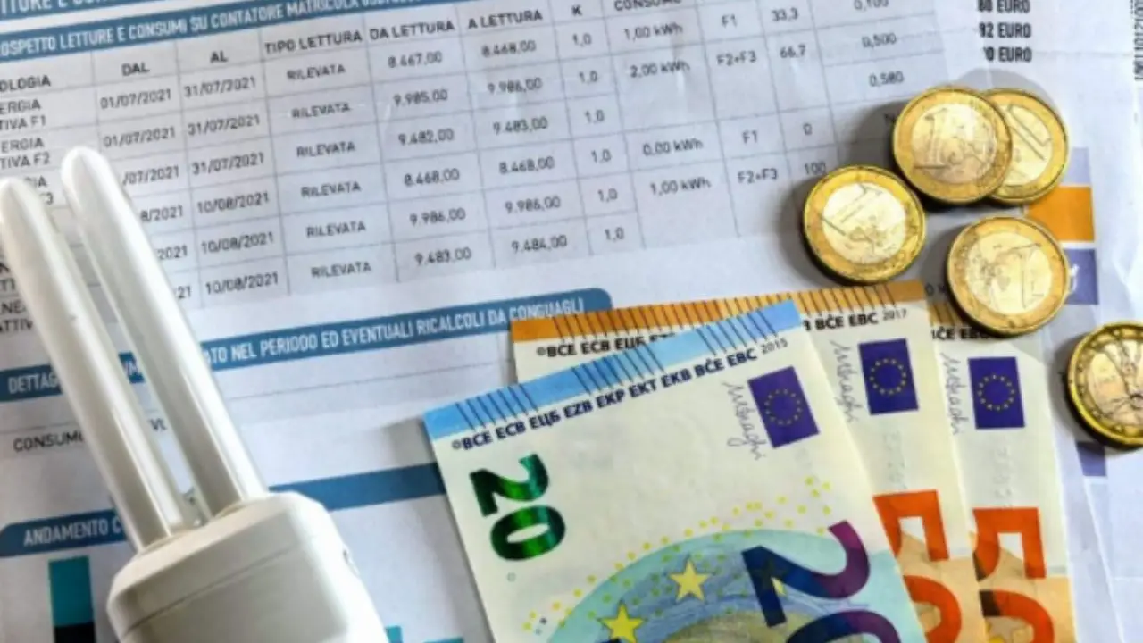 Bollette più leggere: bonus di 200 € a giugno per chi ha ISEE fino a 25 000 € Bollette più leggere: bonus di 200 € a giugno per chi ha ISEE fino a 25 000 €