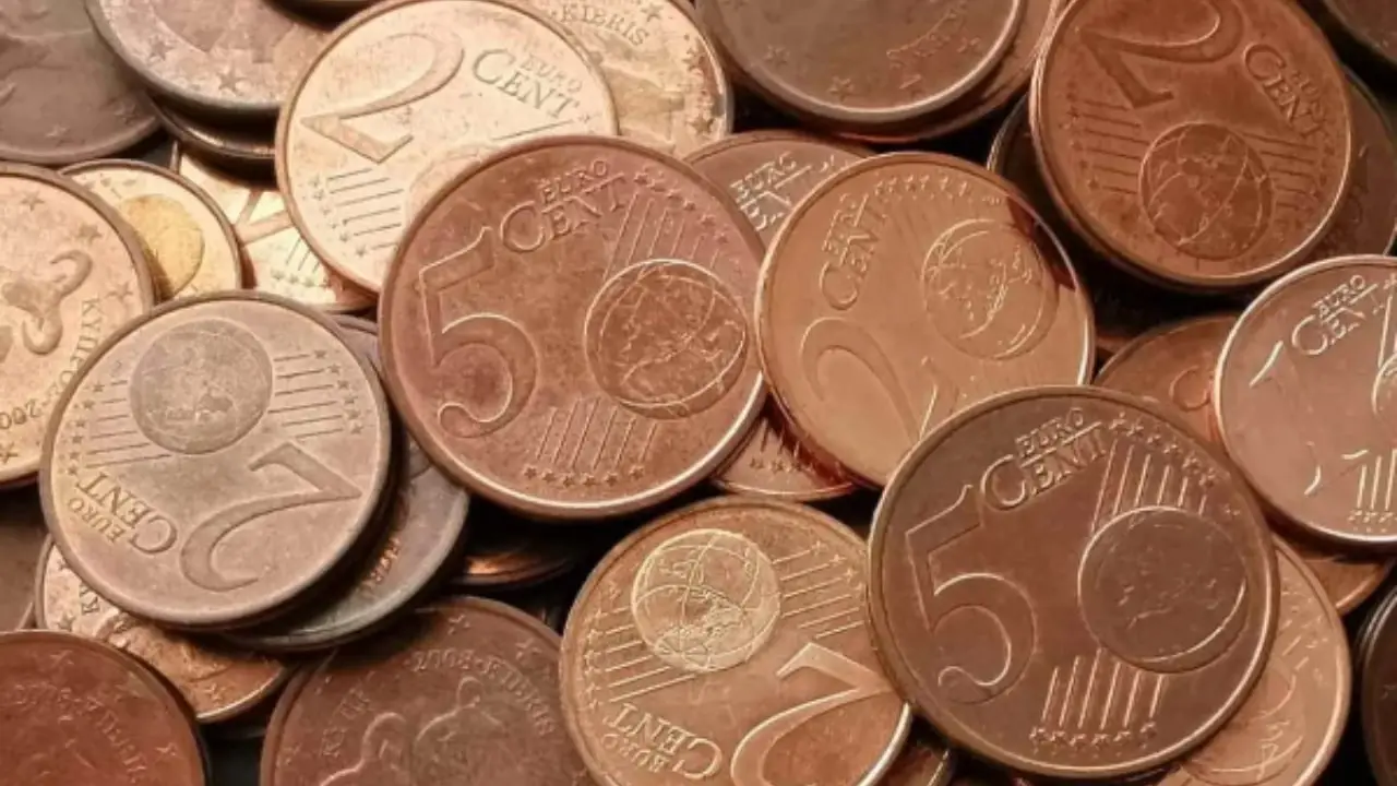 Quattro caratteristiche della moneta da 2 centesimi che ti faranno guadagnare bene: ecco quali sono Quattro caratteristiche della moneta da 2 centesimi che ti faranno guadagnare bene: ecco quali sono