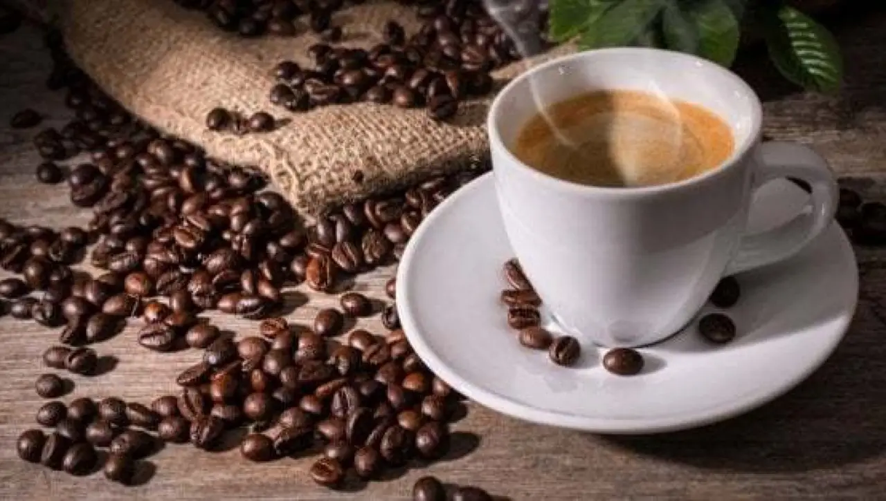 Come risparmiare sul caffè costoso: ecco il trucco degli esperti Come risparmiare sul caffè costoso: ecco il trucco degli esperti