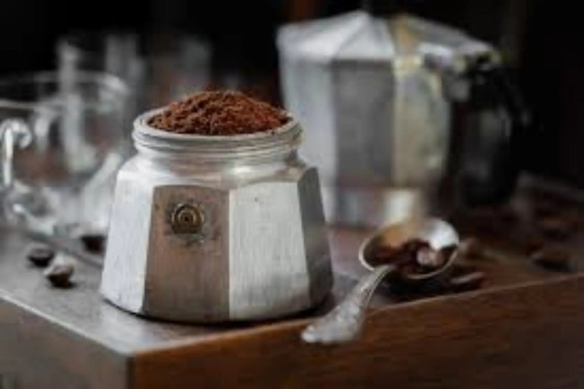 Come risparmiare sul caffè costoso: ecco il trucco degli esperti Come risparmiare sul caffè costoso: ecco il trucco degli esperti