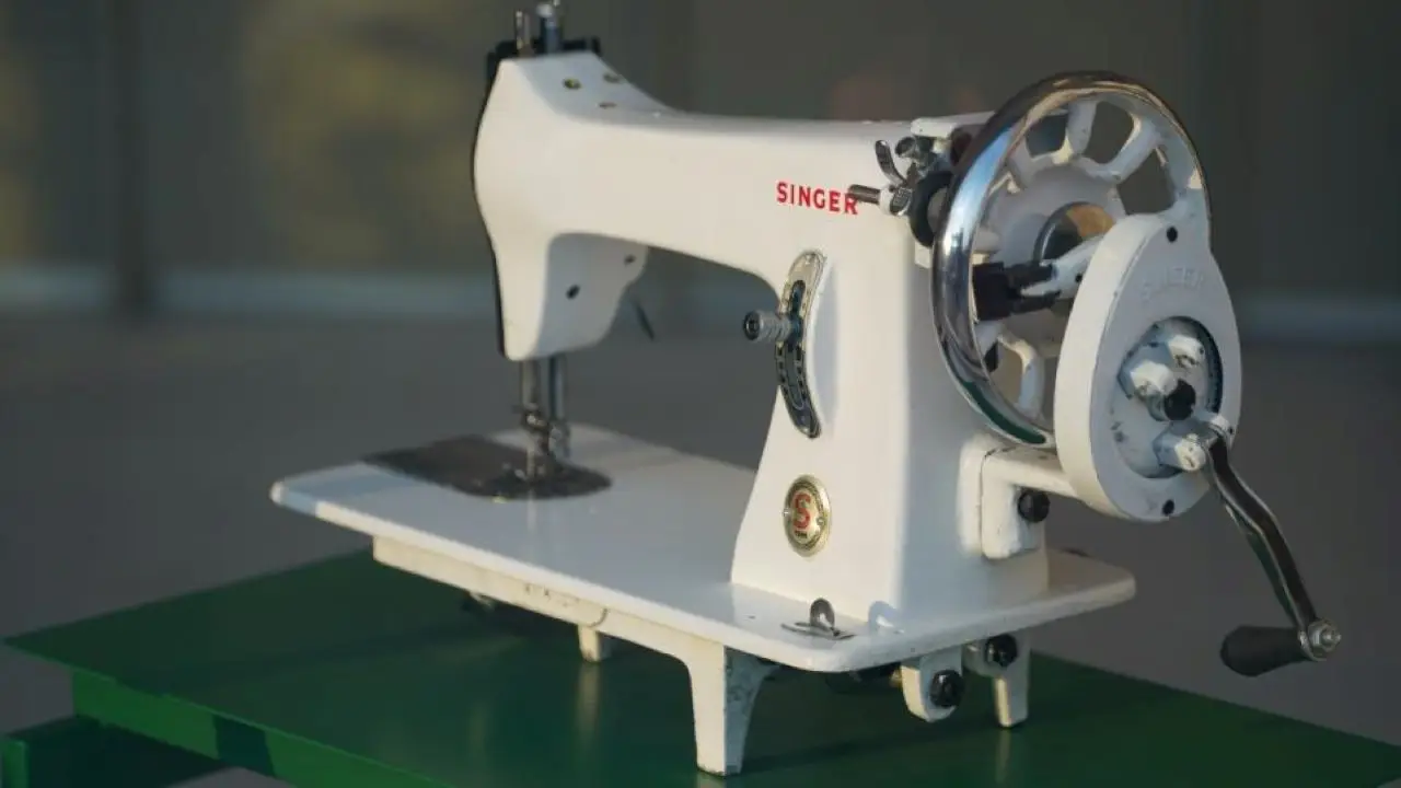 Hai ereditato una macchina da cucire Singer? Controlla subito il modello: può valere migliaia Hai ereditato una macchina da cucire Singer? Controlla subito il modello: può valere migliaia