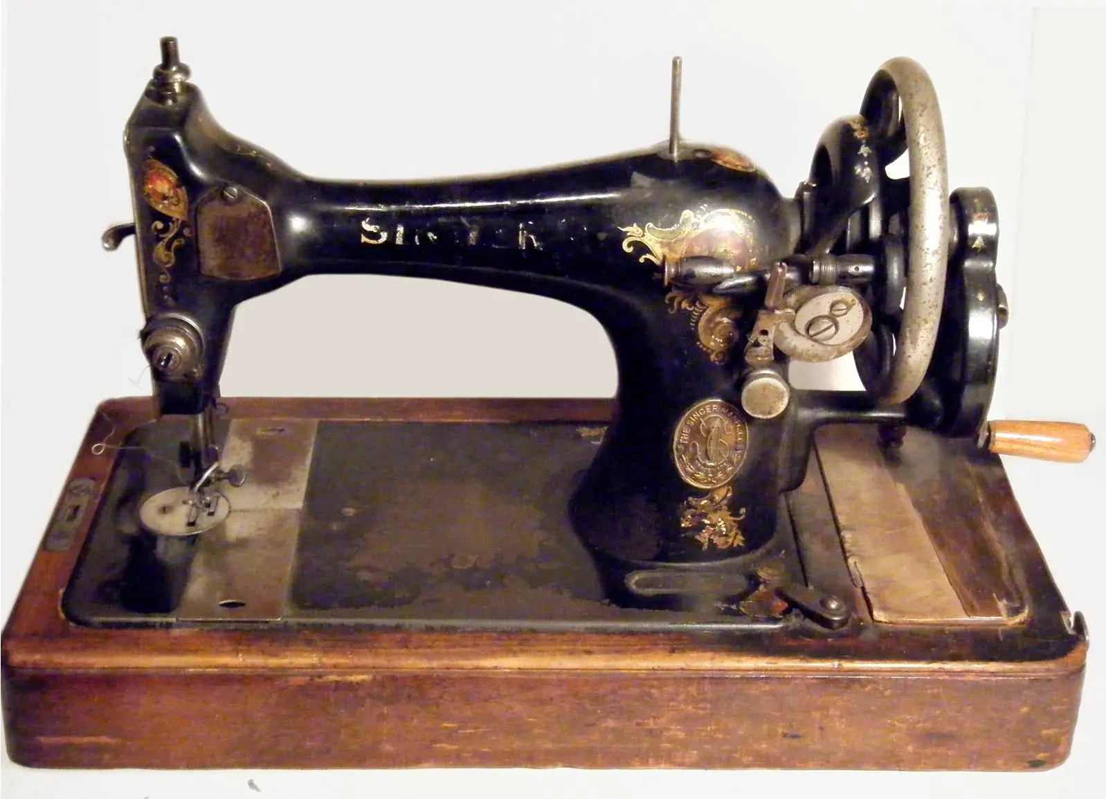 Hai ereditato una macchina da cucire Singer? Controlla subito il modello: può valere migliaia Hai ereditato una macchina da cucire Singer? Controlla subito il modello: può valere migliaia